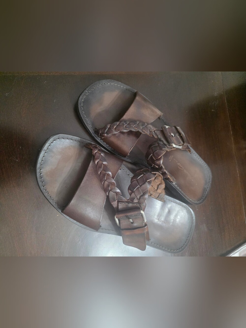 Kenneth Cole Men's leather slip-on shoe Size 9